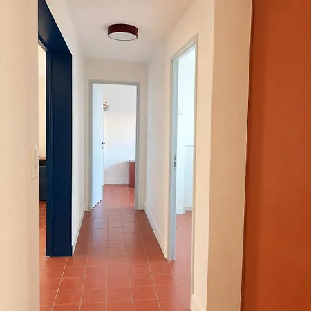 Apartman Bas De Villa, 6 Pers, Piscine, Terrasse, Proche Sablettes
