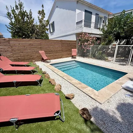 Bas De Villa, 6 Pers, Piscine, Terrasse, Proche Sablettes